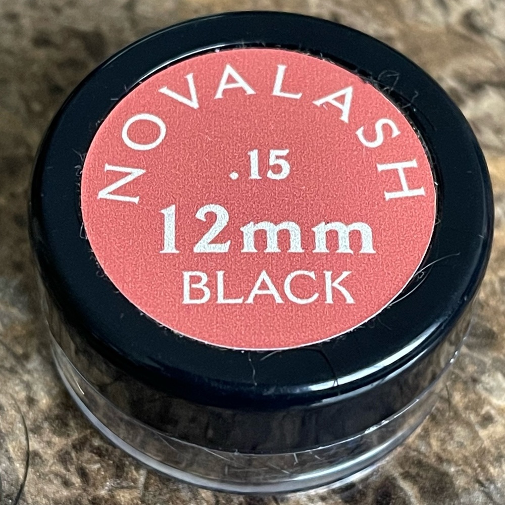 NovaLash 12mm Black Eyelash Extension Pot